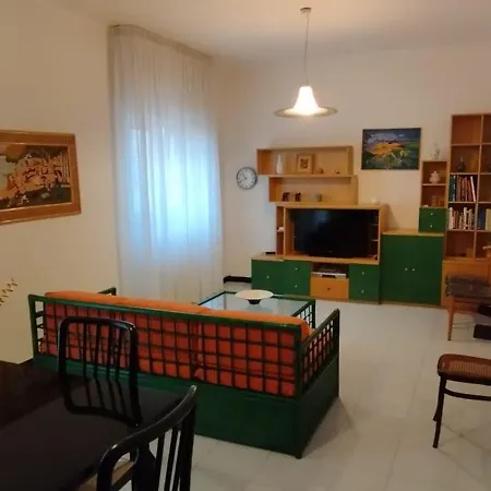 Meme's - Italy דירה *